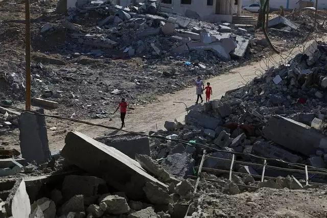 „Wir leben nur, um zu sterben“ – Der Aufstand gegen die Hamas wächst mitten im Hunger der Hölle von Gaza