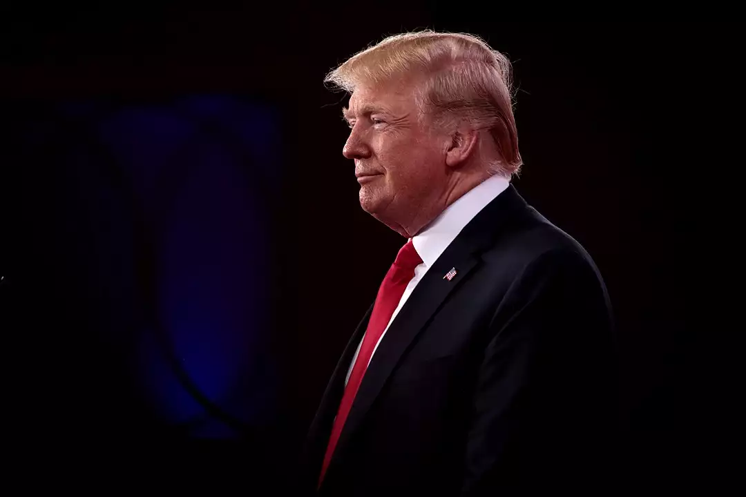 Trump zweifelt offen an Atomdeal mit Iran – und warnt doch vor Krieg